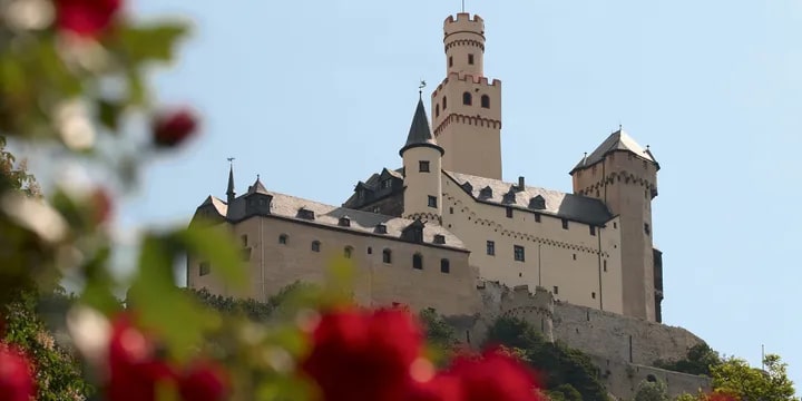 KOBLENZ COBLENZA ALEMANIA RHINE GETAWAY CRUISE VIKING RIVER CRUISES CRUCEROS RIN VIKING RIVER CRUISES RHINE CRUISES RHINE RIVER CRUISES #Rhine #RhineRiverCruises #RhineCruise #VikingRiverCruises #Cruceros #CrucerosFluviales #CrucerosFluvialesDeLujo #LuxuryRiverCruises